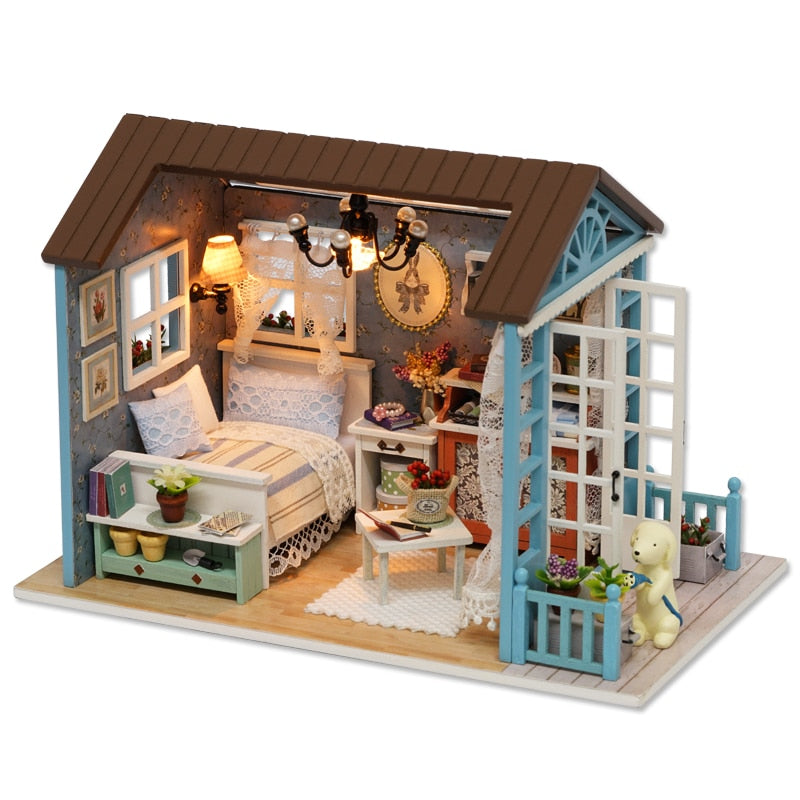 New Year Christmas Gifts Doll House DIY Miniature Dollhouse Toy Furnitures CasaDolls Houses Toys For Childred Birthday GiftsZ007