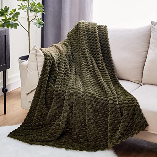 EXQ Home Fleece Throw Blanket for Couch or Bed - 3D Imitation Turtle Shell Jacquard Decorative Blankets - Cozy Soft Fuzzy Flannel Blanket Suitable for All Seasons(50"×60",Antique Green)