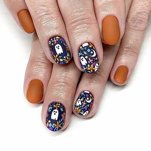 24 Pcs Extra Short Press on Nails Halloween Fake Nails Oval Designs False Nails with Cute Ghost Pattern Matte Full Cover Glue on Nails for Women and Girls Halloween Nail Art Decoration